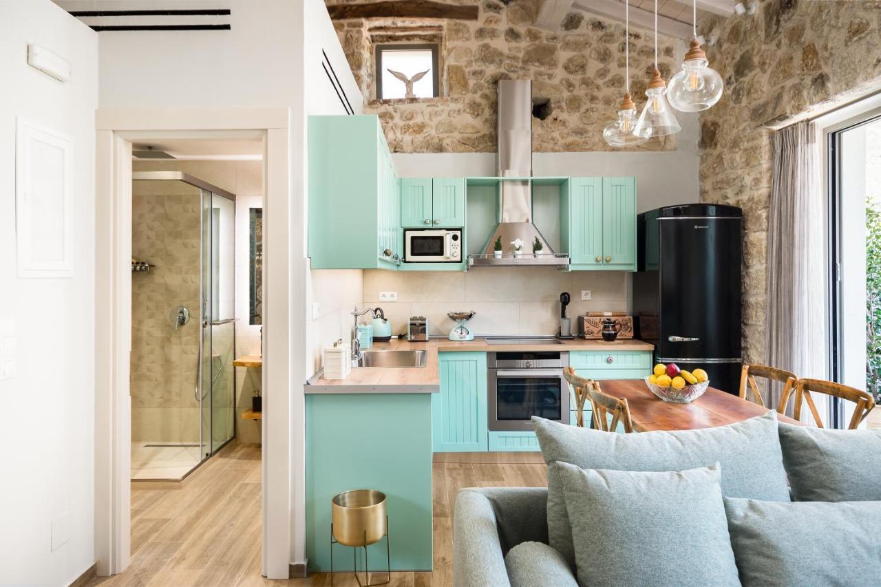 Amelia & Nicholas Stone Houses Doukades Екстер'єр фото